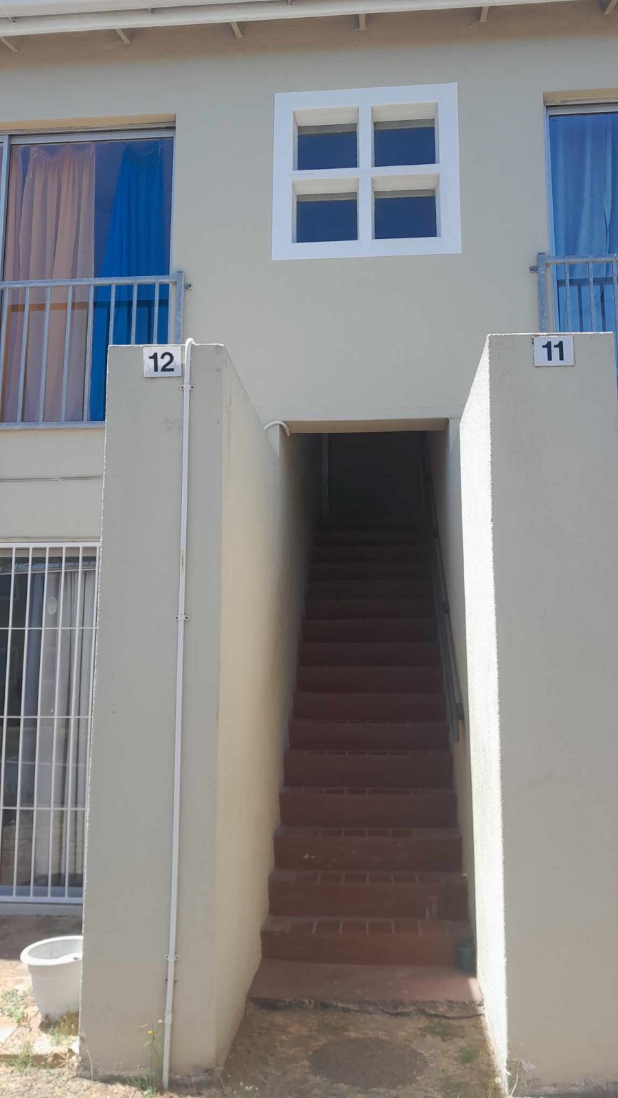 To Let 1 Bedroom Property for Rent in Kenilworth Western Cape
